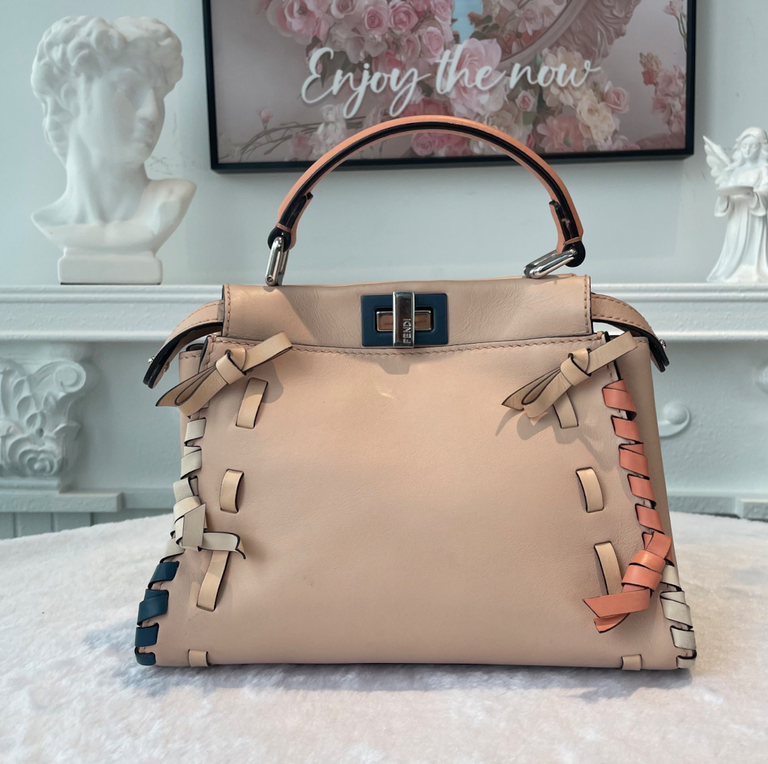【#114】Pre-owned FENDI Peekaboo Small