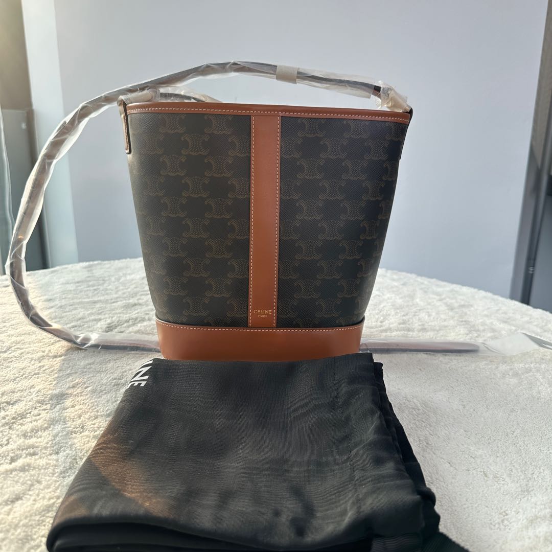 【#218】Pre-owned Celine Small Bucket Bag Triomphe Canvas & Tan Calfskin Leather