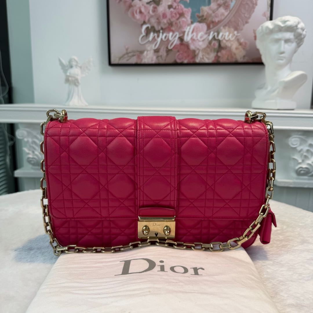 【#283】Pre-owned Dior Promenade Medium Chain Bag Cannage Quilted Leather in Fuchsia Pink with Gold-Tone Hardware