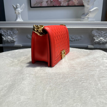 【#254】Pre-owned Chanel Medium Boy Bag Red Quilted Lambskin Leather with Gold-Tone Hardware  2