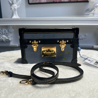 【#252】Pre-owned Louis Vuitton Petite Malle Bag Denim with Gold-Tone Hardware