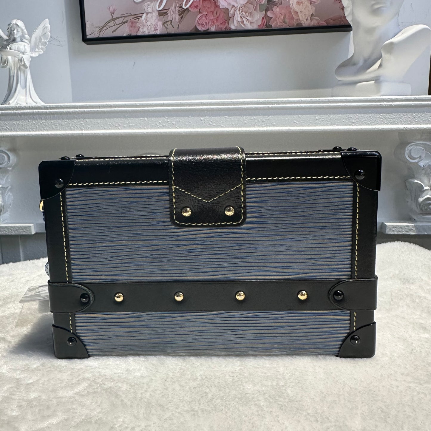 【#252】Pre-owned Louis Vuitton Petite Malle Bag Denim with Gold-Tone Hardware
