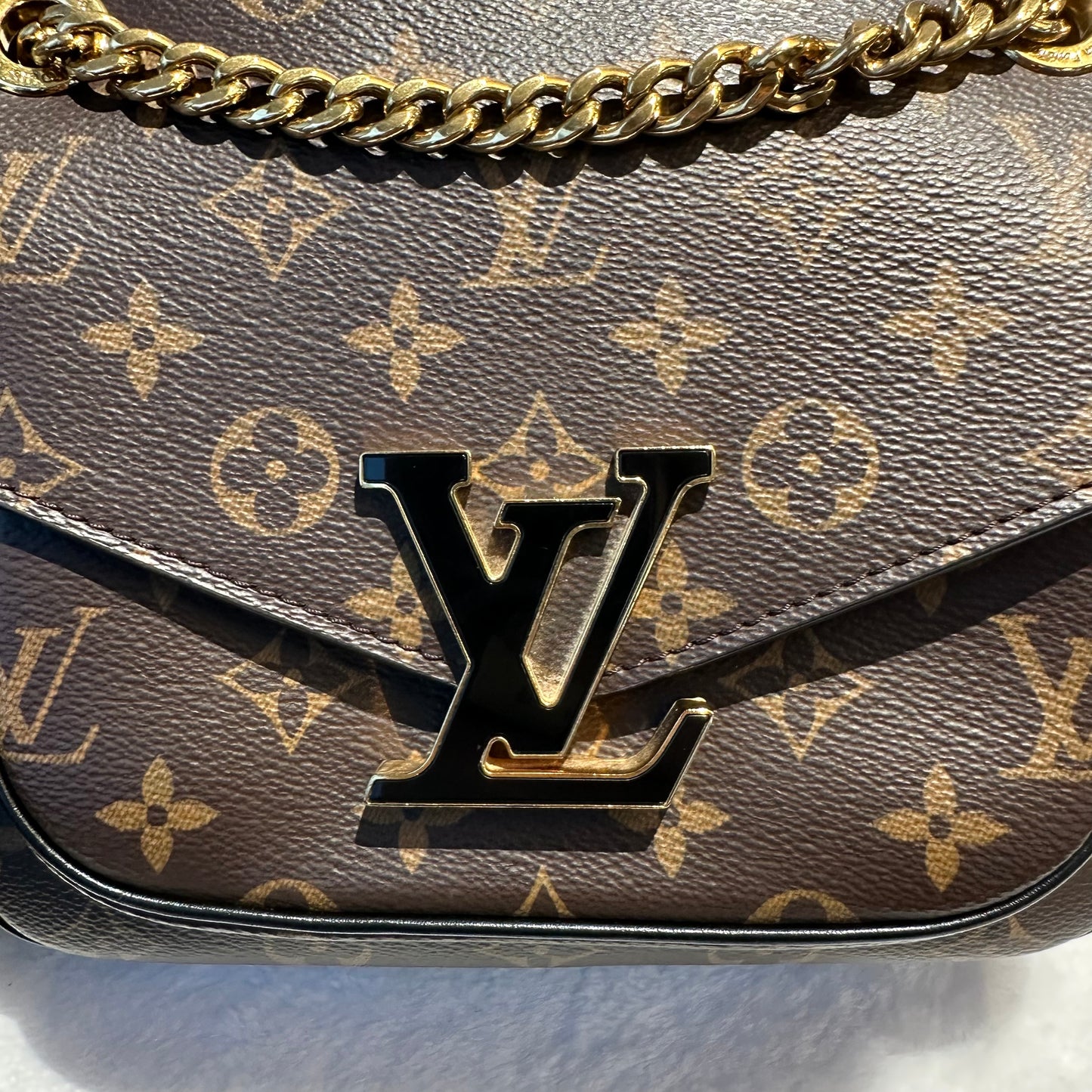 【#264】Pre-owned Louis Vuitton Passy Bag Monogram Canvas with Gold-Tone Hardware