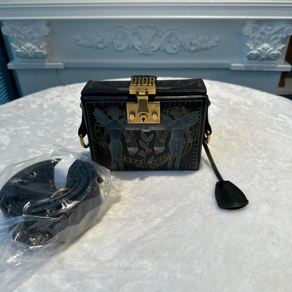 【#256】Pre-owned Dior Zodiac "Libra / Balance" Box Bag Black Smooth Leather with Gold-Tone Hardware