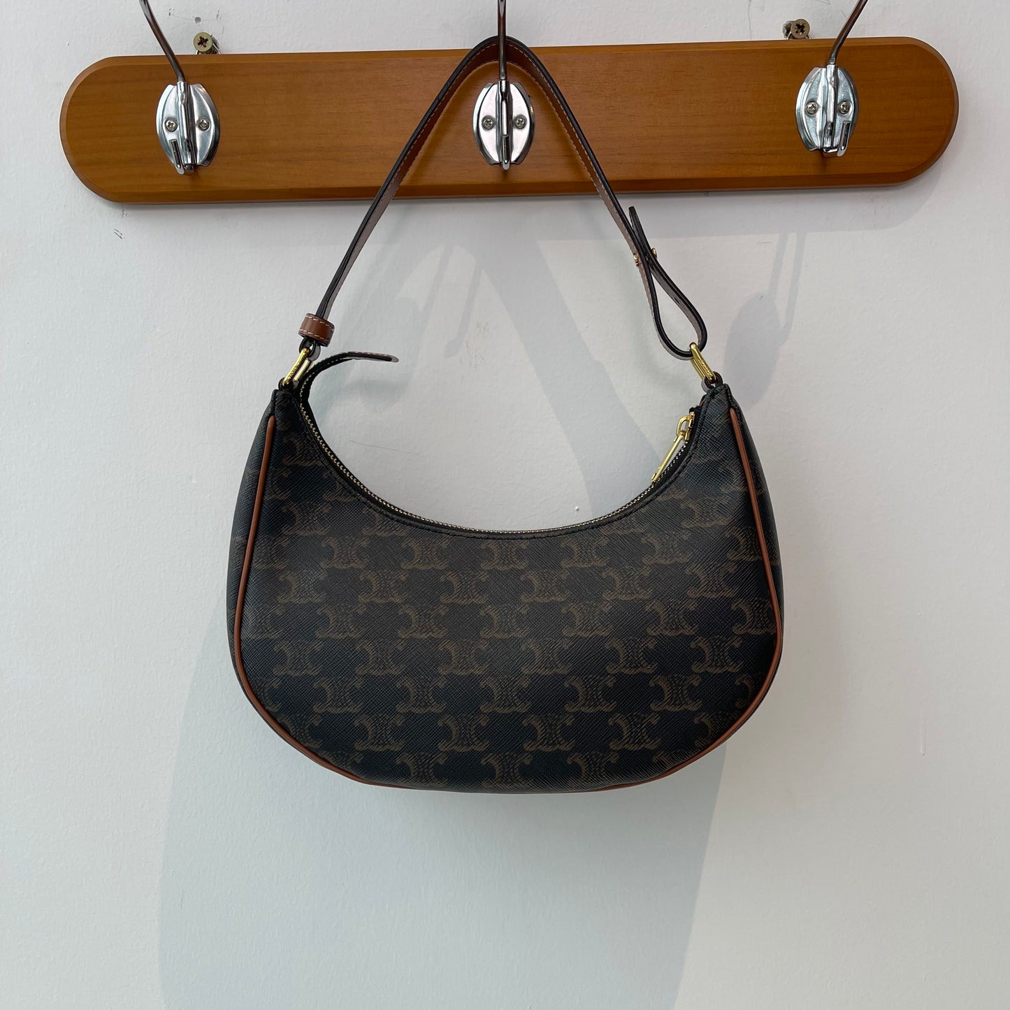 【#226】Pre-owned Celine Medium Ava Bag Triomphe Canvas & Tan Calfskin Leather