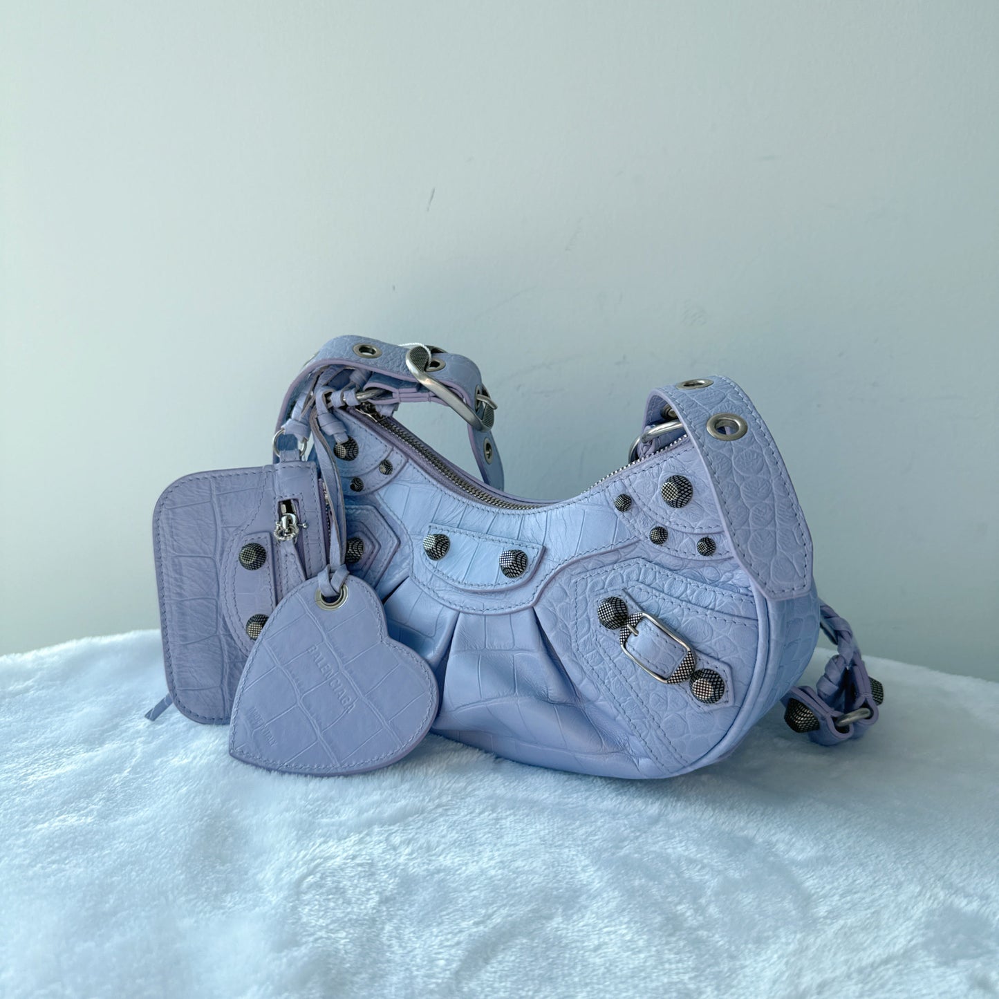 【#157】Pre-owned BALENCIAGA Le Cagole XS Light Purple Croc-Embossed Leather Distressed Silver Hardware Crossbody bag HZ251219&&