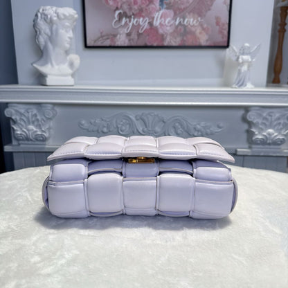 【#130】Pre-owned BOTTEGA VENETA Padded Cassette Medium Purple Intrecciato Lambskin Leather Gold Hardware Shoulder Bag HZ2512250&&