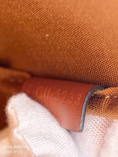 【#218】Pre-owned Celine Small Bucket Bag Triomphe Canvas & Tan Calfskin Leather
