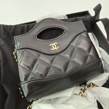 【#027】Pre-owned Chanel mini 2.55 Reissue Black Caviar Leather Shoulder Bag HZ2511060&&