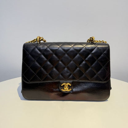【#026】Pre-owned Chanel Large Classic Flap Black Caviar Leather Shoulder Bag HZ251106017