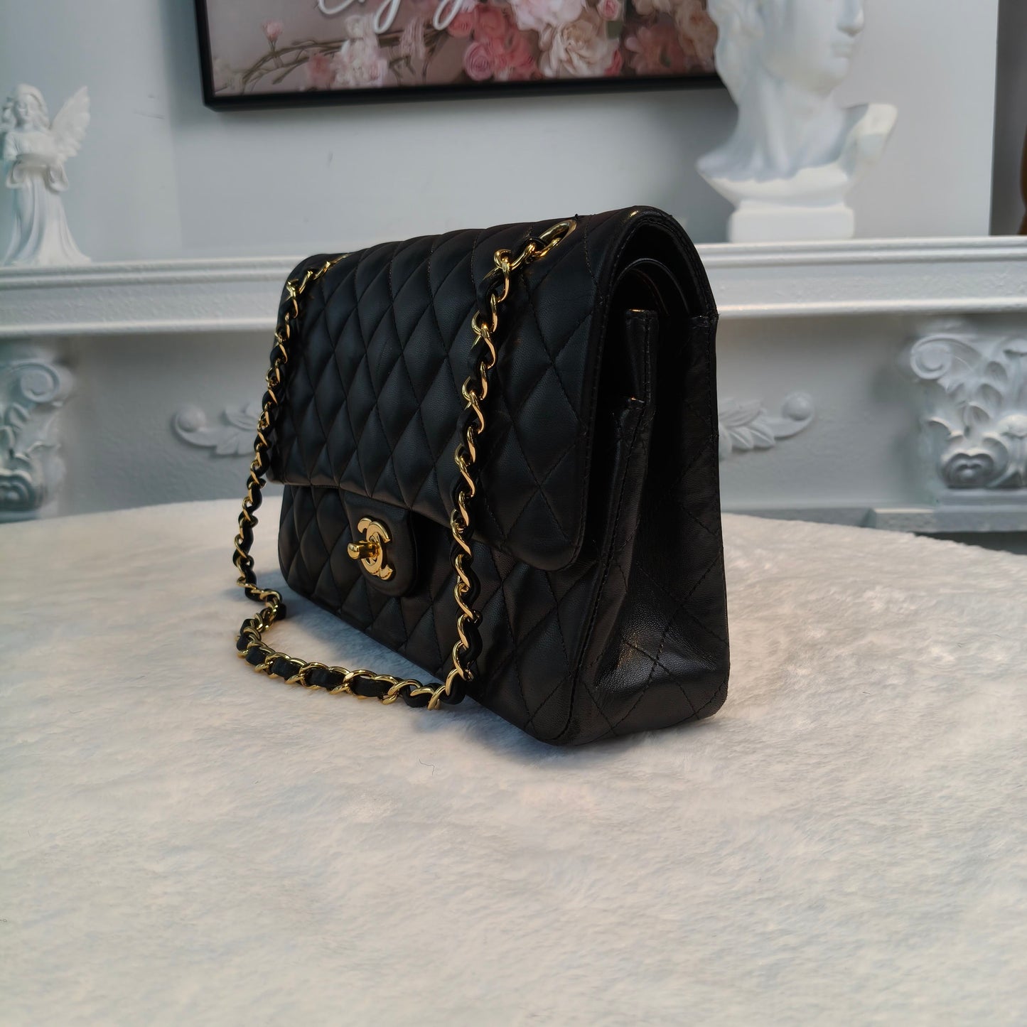 【#022】Pre-owned Chanel Medium Classic Flap Black Lambskin Leather Shoulder Bag HZ2601190&&