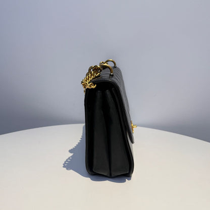 【#026】Pre-owned Chanel Large Classic Flap Black Caviar Leather Shoulder Bag HZ251106017