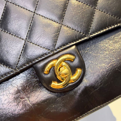 【#026】Pre-owned Chanel Large Classic Flap Black Caviar Leather Shoulder Bag HZ251106017