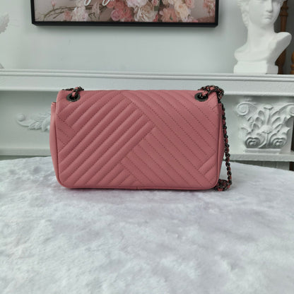 【#247】Pre-owned Chanel Medium Classic Flap Bag Pink Chevron Caviar Leather with Silver-Tone Hardware