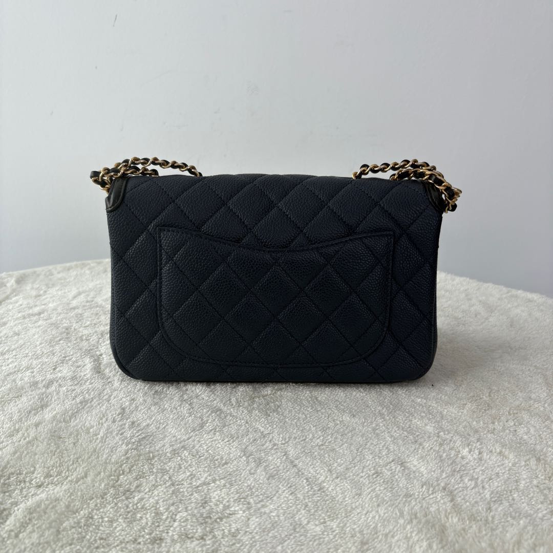 【#023】Pre-owned Chanel Mademoiselle Medium Navy Blue & Black Grained Caviar Leather Shoulder Bag HZ251204018