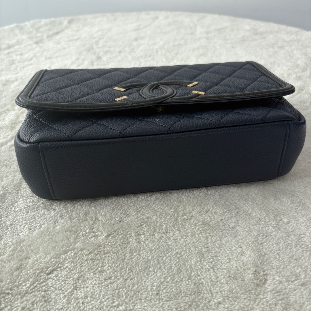 【#023】Pre-owned Chanel Mademoiselle Medium Navy Blue & Black Grained Caviar Leather Shoulder Bag HZ251204018