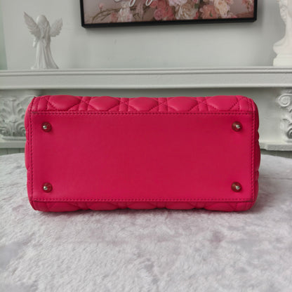 【#135】Pre-owned Dior Lady Dior Medium Hot Pink Lambskin with Silver Charm Shoulder Bag HZ260306&&
