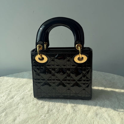 【#145】Pre-owned Dior Lady Dior Mini Black Cannage Patent Leather Gold Hardware Shoulder Bag HZ251218015