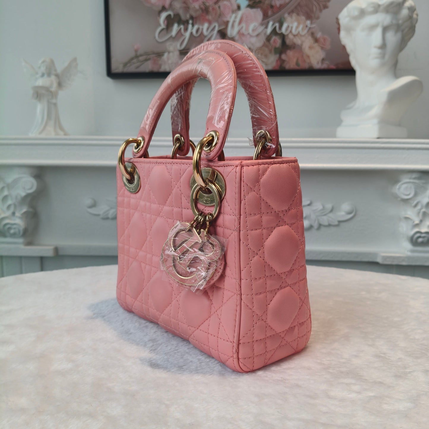 【#286】Pre-owned Dior Mini Lady Dior Bag Cannage Quilted Leather in Blush Pink with Gold-Tone Hardware