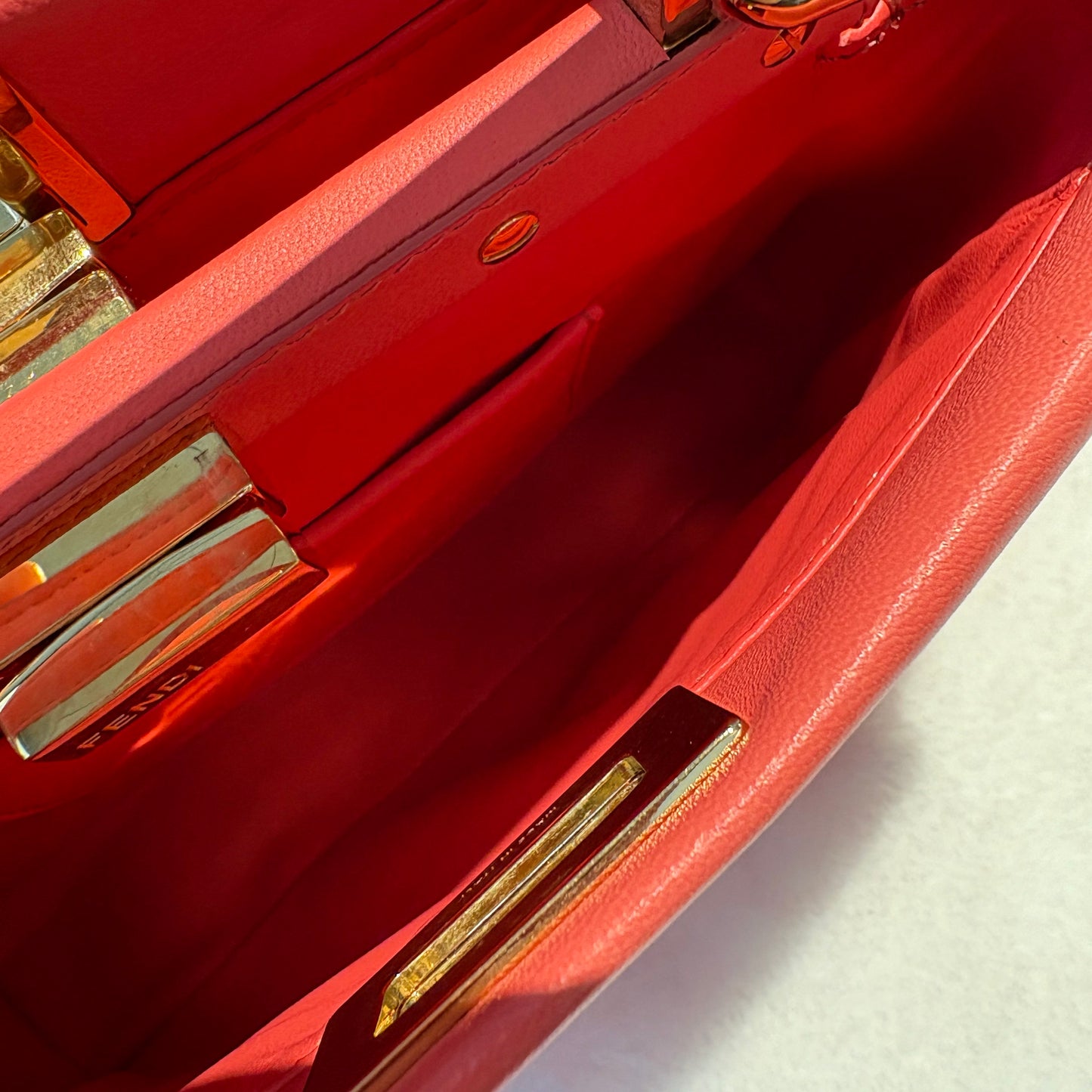 【#117】Pre-owned FENDI Peekaboo Iconic Mini Red Lambskin Leather Handbag&Shoulderbag HZ2601310&&