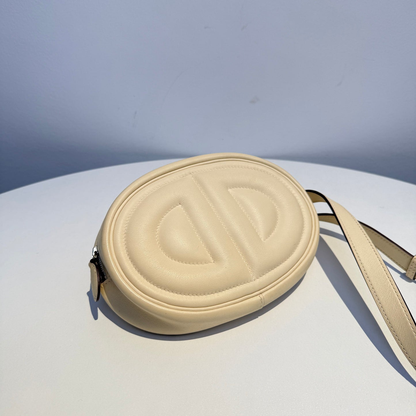 【#005】Pre-owned Hermès In-the-Loop Cream White Swift Leather Crossbody Bag HZ251106021