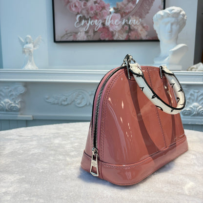 【#291】Pre-owned Louis Vuitton Alma BB Bag Vernis Patent Leather in Rose Pink with Monogram Luggage Tag