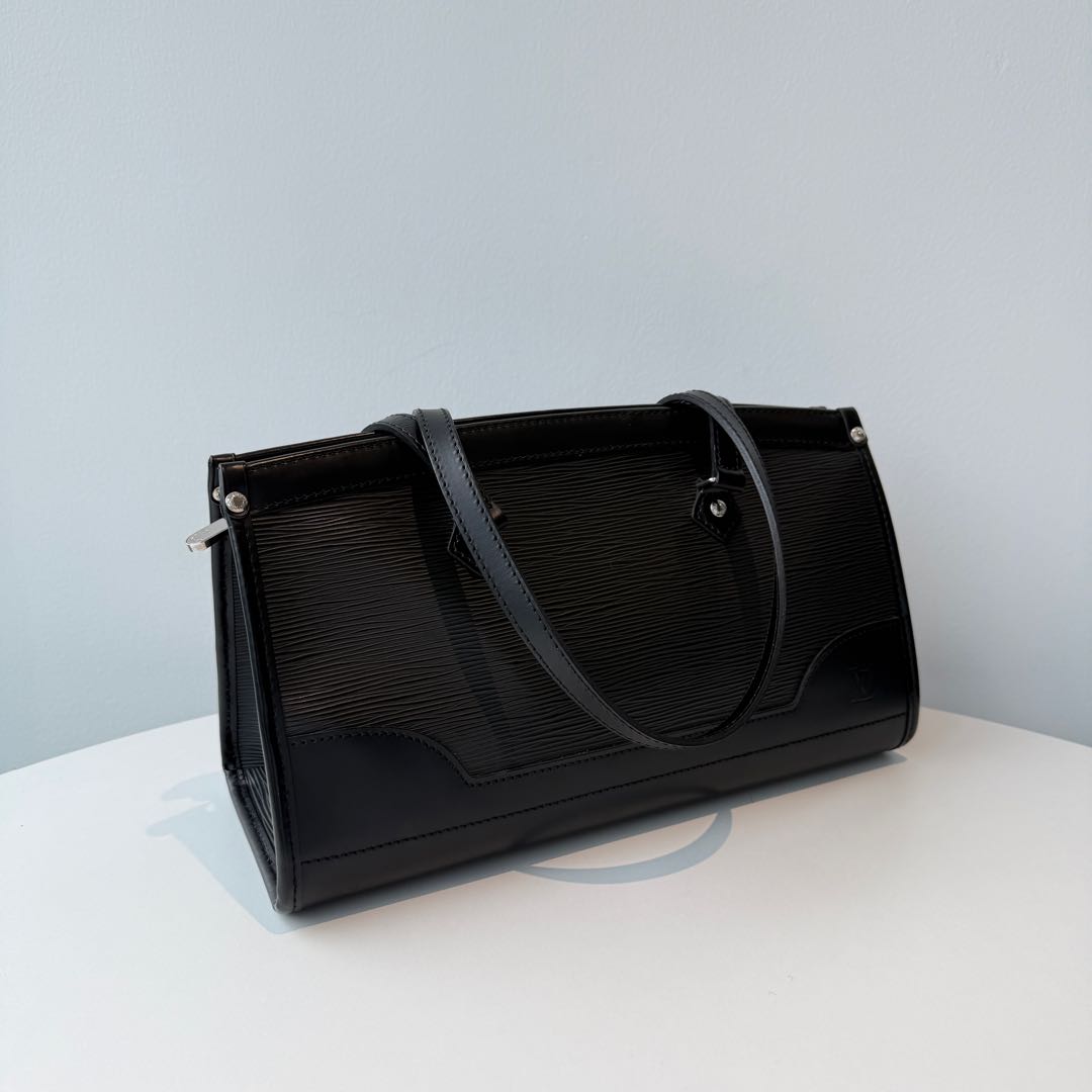 【#077】Pre-owned Louis Vuitton Madeleine PM Black Epi Leather Tote BagHZ2511010&&