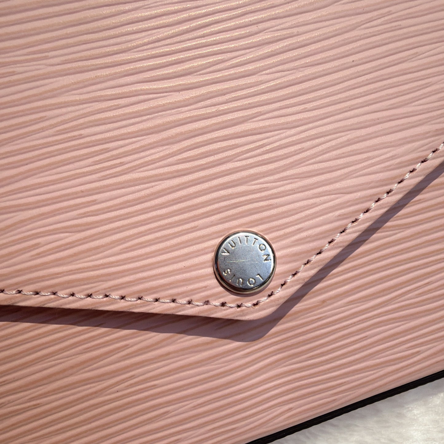 【#056】Pre-owned Louis Vuitton Sarah Wallet On Chain Rose Ballerine Epi Leather Crossbody BagHZ2602060&&