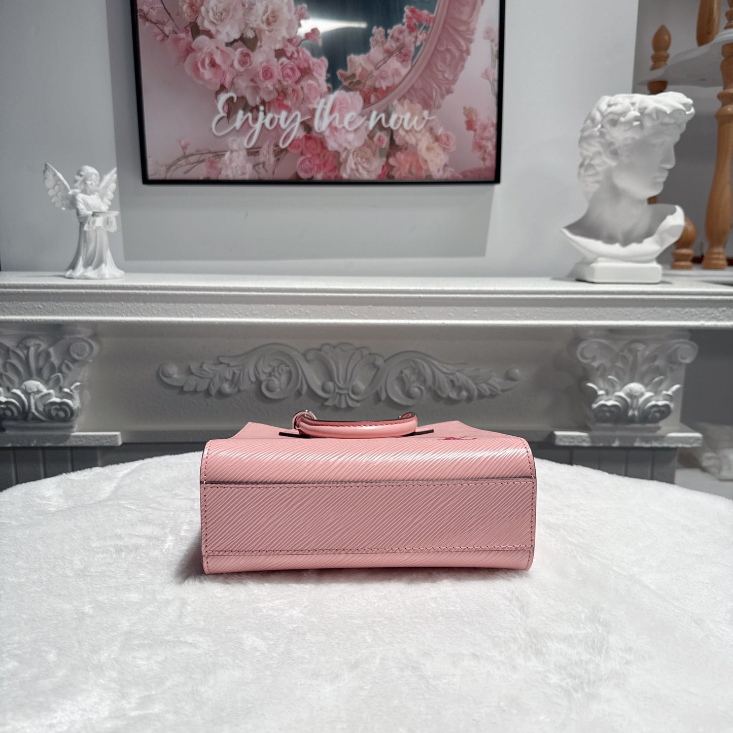 【#069】Pre-owned Louis Vuitton Petit Sac Plat Rose Ballerine Epi Leather Mini Tote Bag