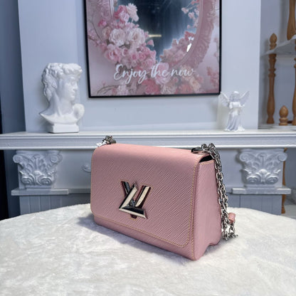 【#067】Pre-owned Louis Vuitton Twist MM Rose Ballerine Epi Leather Chain Crossbody Bag