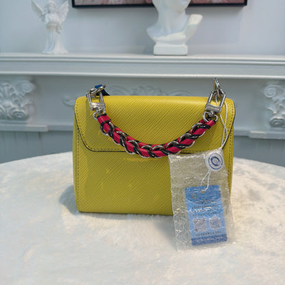 【#054】Pre-owned Louis Vuitton Twist Mini Yellow Epi Leather Crossbody Bag with Blue AccentsHZ2602090&&