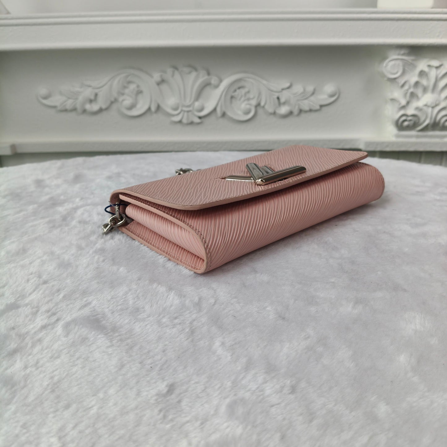 【#039】Pre-owned Louis Vuitton Twist Wallet On Chain Pink Epi Leather Crossbody BagHZ2603060&&