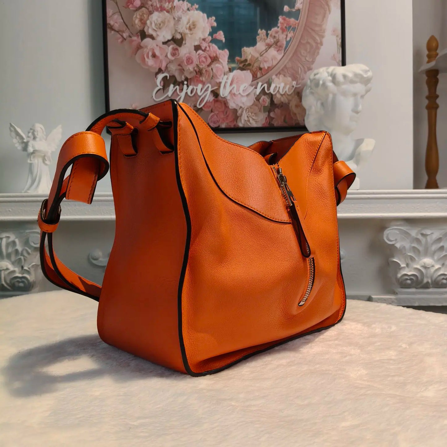 【#110】Pre-owned Loewe Anton Small Orange Calfskin Crossbody Bag HZ260119016