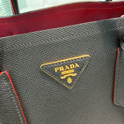 【#275】Pre-owned Prada Large Open Tote Bag Saffiano Leather in Black with Contrast Red Lining