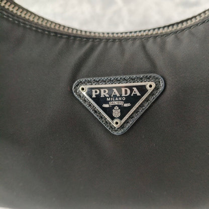 【#163】Pre-owned PRADA Re-Edition Mini Black Nylon and Calfskin Crossbody Bag HZ260304&&