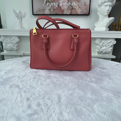【#161】Pre-owned PRADA Galleria Small Pink Saffiano Leather Handbag HZ260306&&