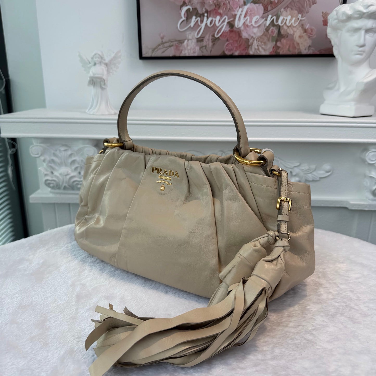 【#280】Pre-owned Prada Medium Ruched Leather Handbag in Beige with Gold-Tone Hardware