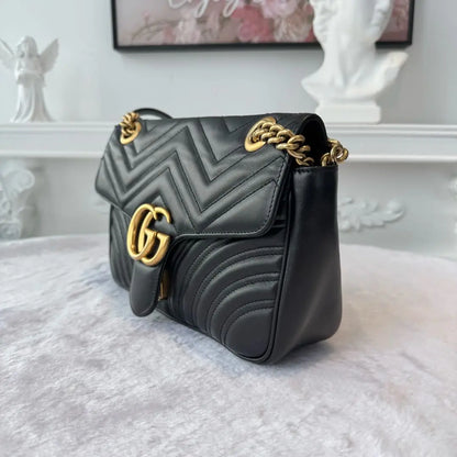 【#179】Pre-owned Gucci GG Marmont 31 Bag Black Matelassé Leather