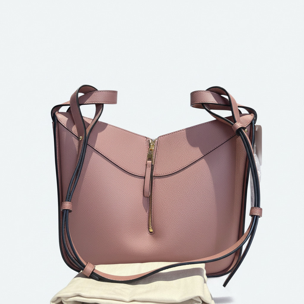 【#108】Pre-owned Loewe Hammock Small Sand color Calfskin Crossbody Bag HZ251225021