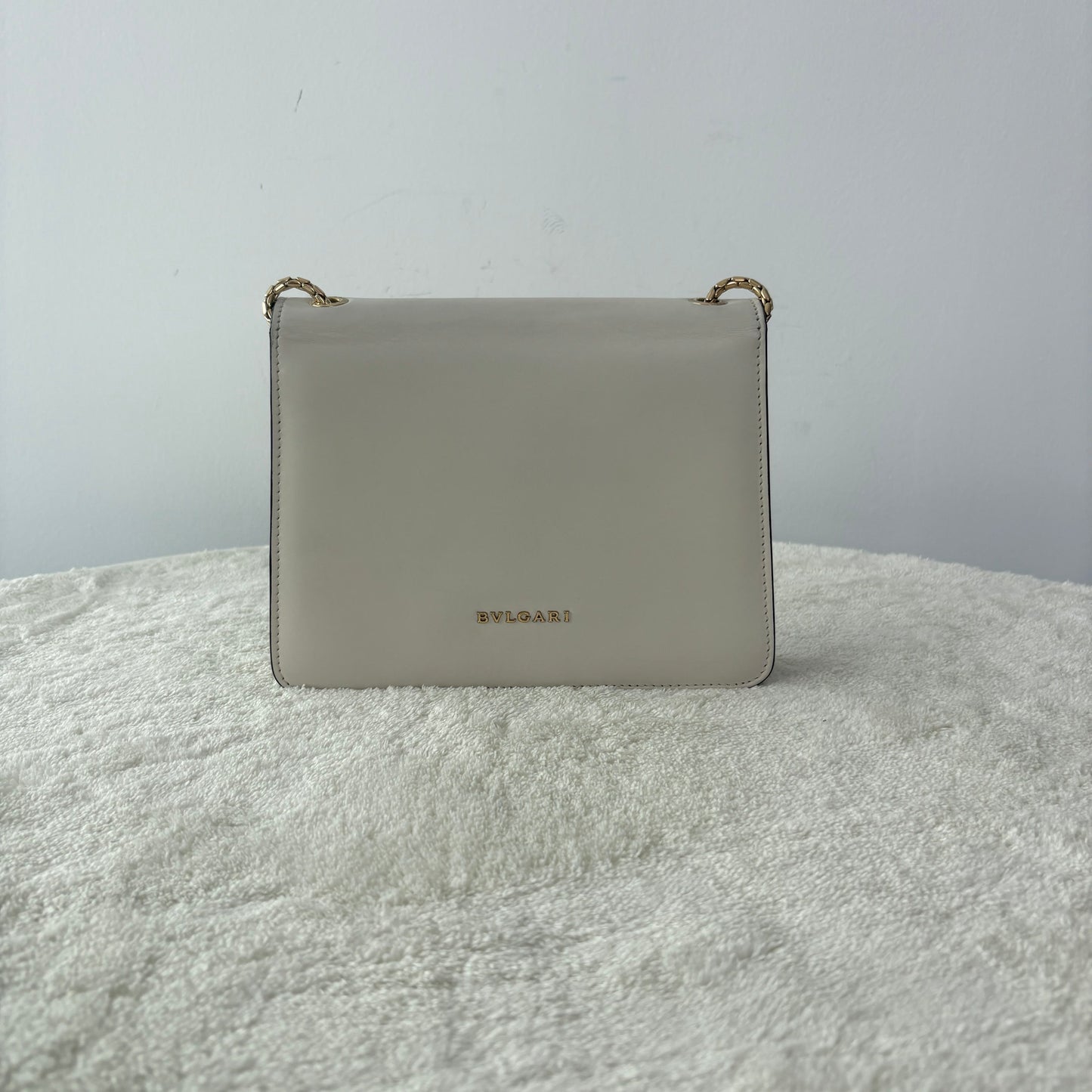 【#001】Pre-owned BVLGARI Serpenti Forever Small White Calfskin Cupid's Arrow Shoulder Bag HZ2512040&&